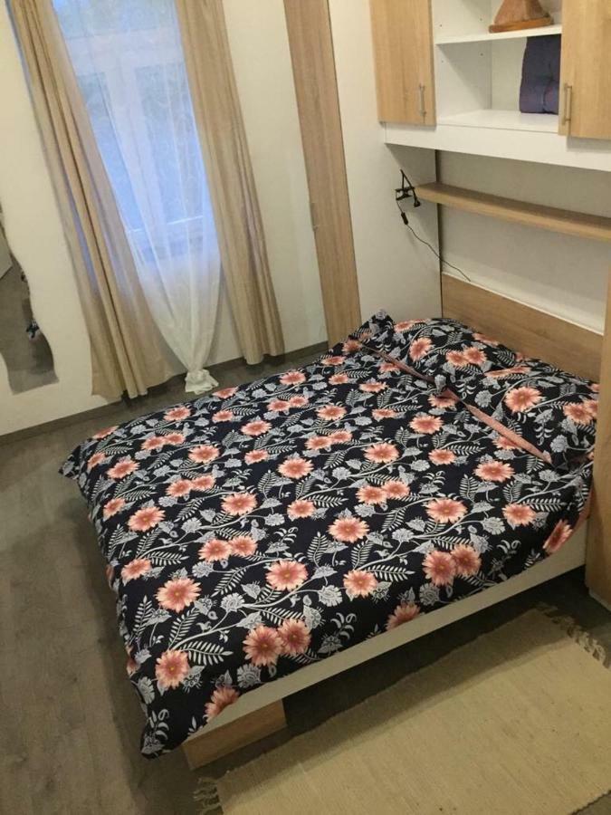 Apartment Max 4 Stars Риека Экстерьер фото